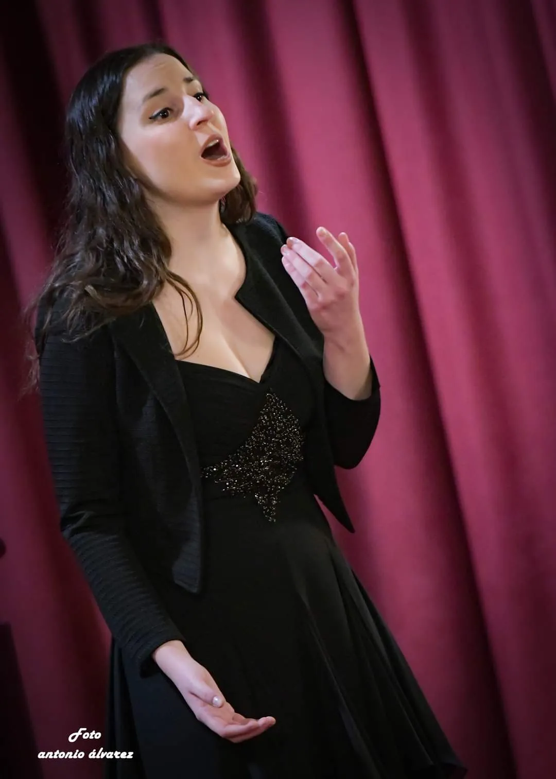 Alba Martínez - Cantante Lírica